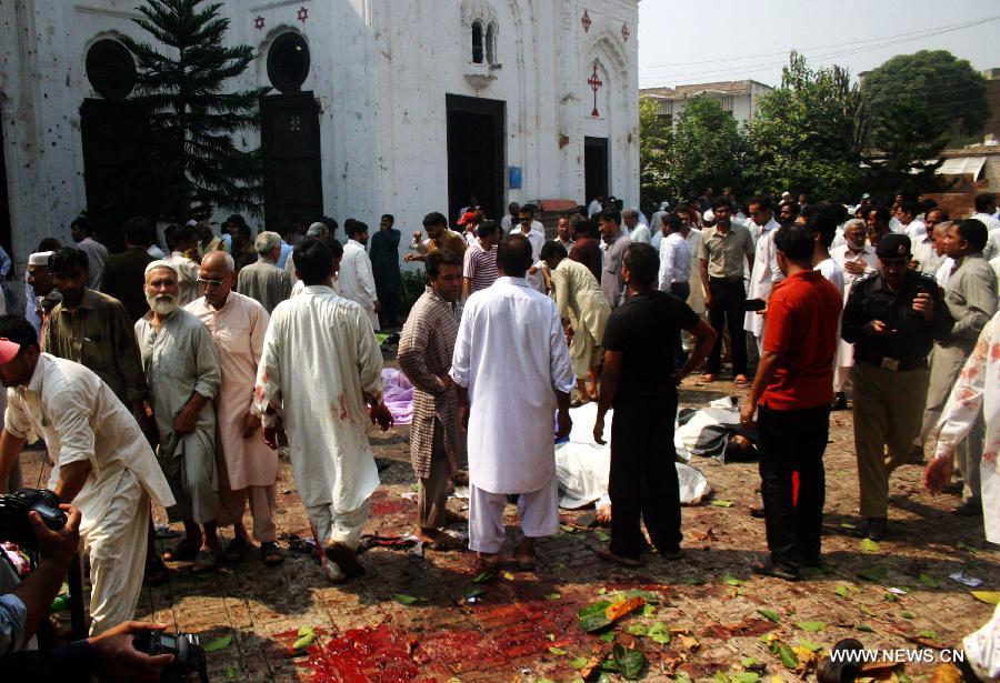 78 morts et 146 blessés dans un double attentat suicide dans le nord-ouest du Pakistan 