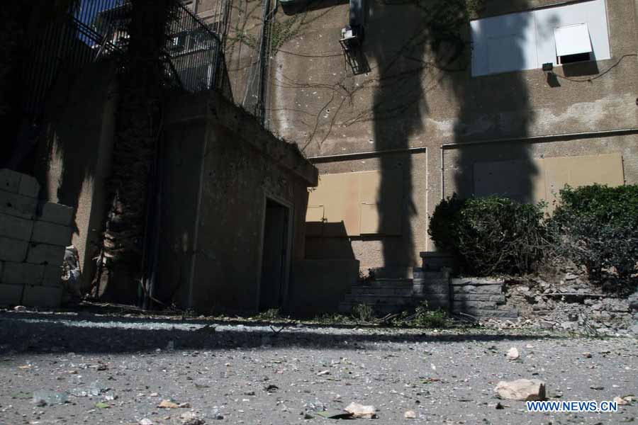 Syrie : l'ambassade de Chine touché par un obus de mortier, un blessé (4)