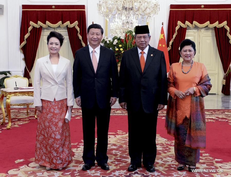 Les présidents chinois et indonésien acceptent d'élever leurs relations au rang de partenariat stratégique  (3)