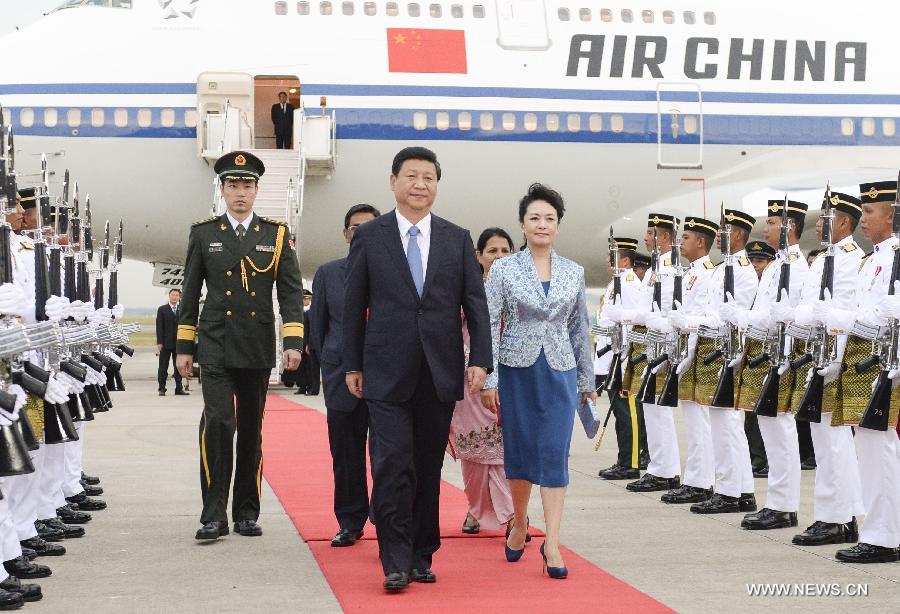 Le président chinois arrive à Kuala Lumpur pour une visite d'Etat (3)