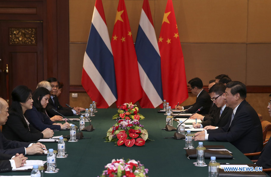 Entretien entre le président chinois et le Premier ministre thaïlandais