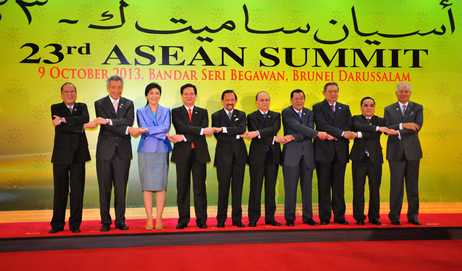 Ouverture du 23e sommet de l'ASEAN à Bandar Seri Begawan