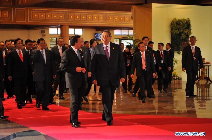 Ouverture du 23e sommet de l'ASEAN à Bandar Seri Begawan (4)