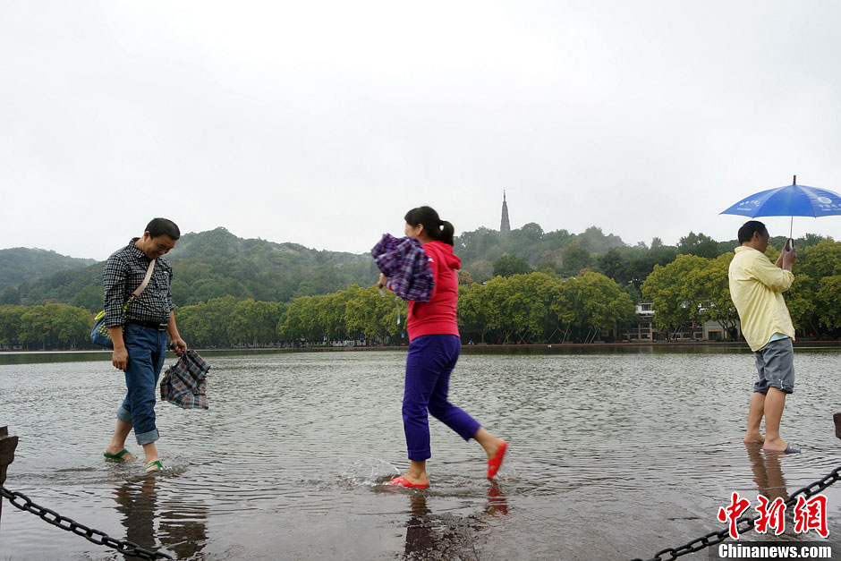 Hangzhou : crue historique du lac de l'Ouest   (3)