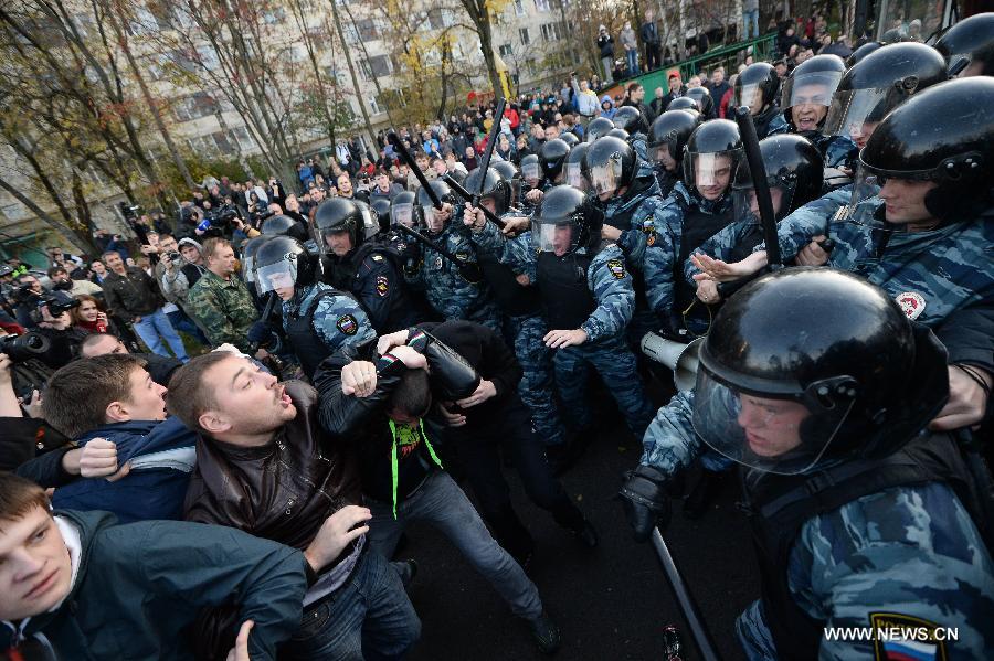 Russie: renforcement de la sécurité à Moscou suite à une émeute (2)