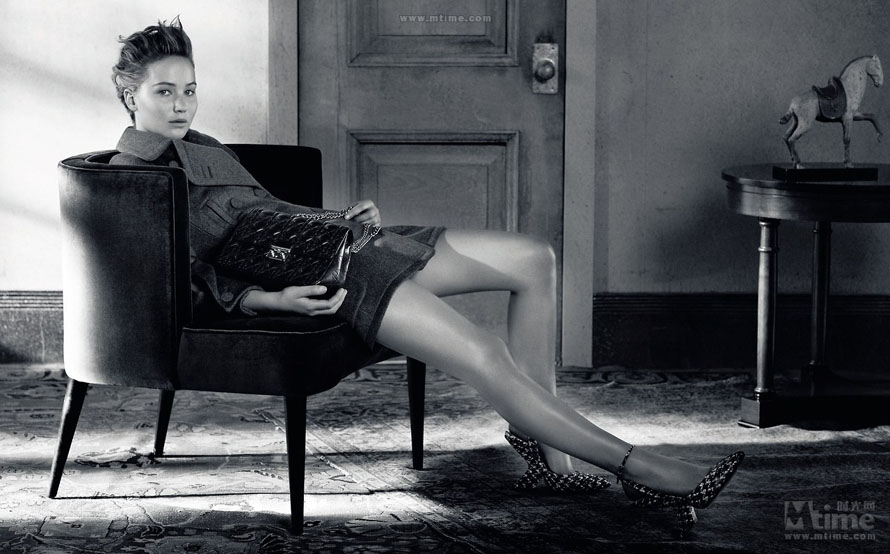 Jennifer Lawrence élégante en couverture de Dior Magazine (3)