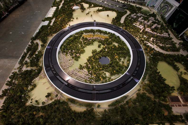 Les plans du futur siège d'Apple en forme de soucoupe volante