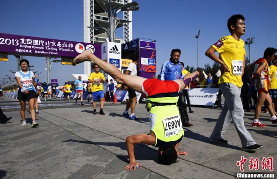 Les tenues les plus originales du Marathon de Beijing 2013 (9)
