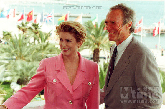 En 1994, Catherine Deneuve et l'Américain Clint Eastwood faisaient part du jury du Festival de Cannes. 