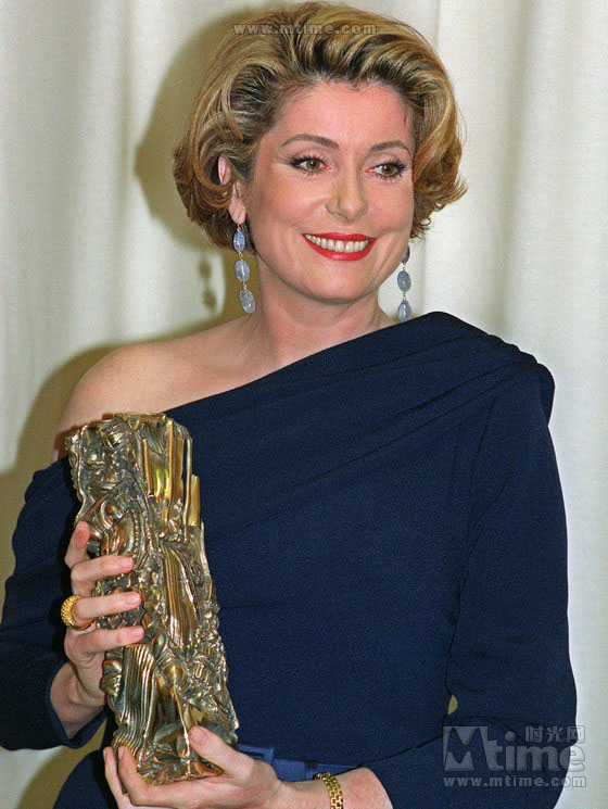 En 1993, Catherine Deneuve a été récompensée en tant que meilleure actrice aux César grâce à son interprétation dans le film 'Indochine'.