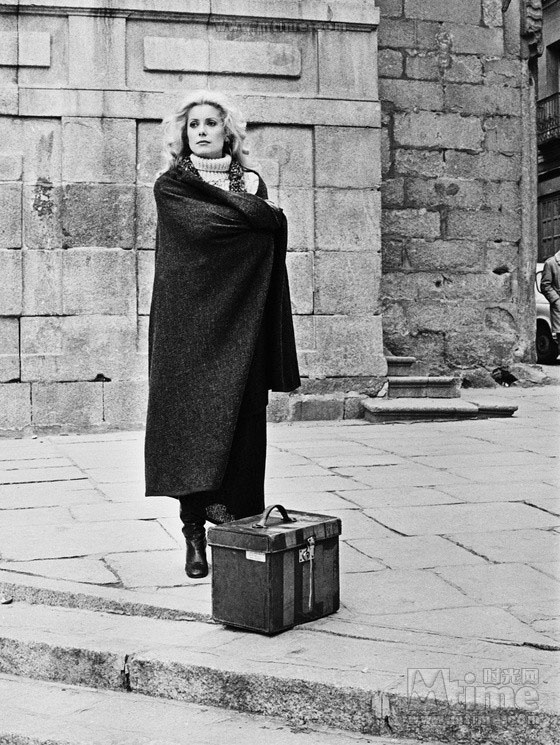 En 1970, Catherine coopère pour la deuxième fois avec Luis Buñuel dans le film 'Tristana'.