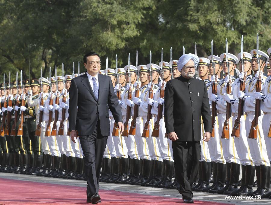 Le Premier ministre chinois s'entretient avec son homologue indien (5)