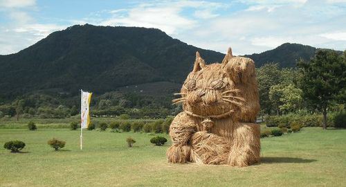 Japon : des sculptures en paille de riz pour la fête de la Moisson (3)