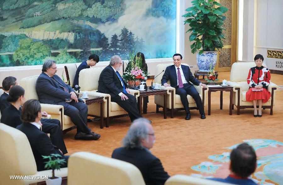 Le PM chinois rencontre une délégation allemande (2)