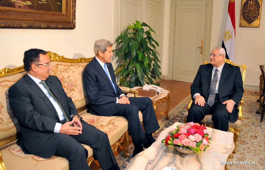 Les Etats-Unis continueront à travailler avec le gouvernement égyptien (Kerry)