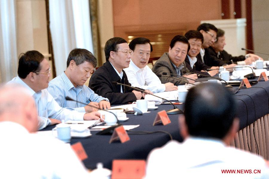 Un vice-Premier ministre chinois exprime sa confiance dans la réalisation des objectifs de croissance (2)