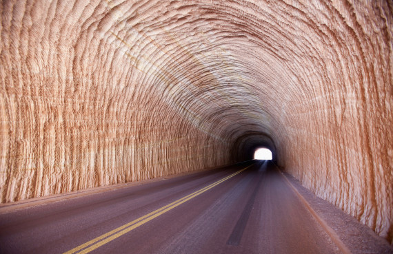 Le tunnel de Zion-Mt. Carmel, Utah, États-Unis