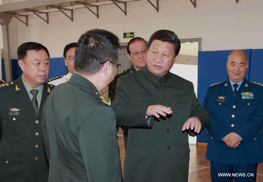 Xi Jinping appelle l'armée chinoise à maintenir le leadership du PCC (3)