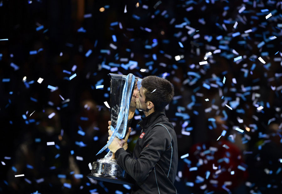 Djokovic écrase Nadal et conserve son titre à Londres (7)