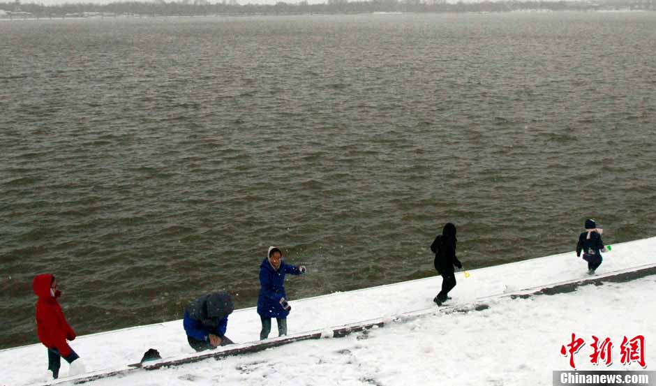 Harbin : les chutes de neige font baisser la pollution atmosphérique (4)