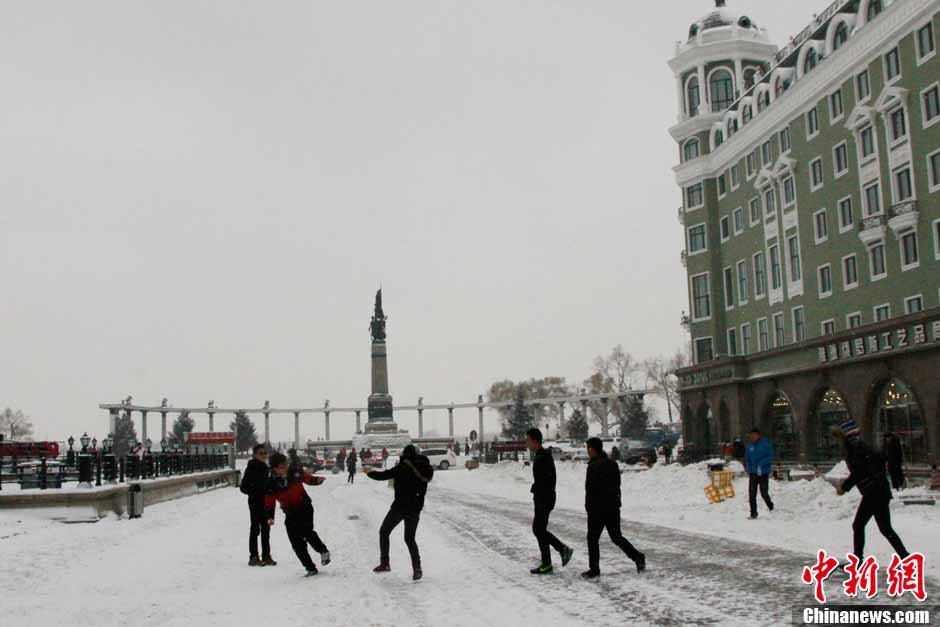 Harbin : les chutes de neige font baisser la pollution atmosphérique (3)