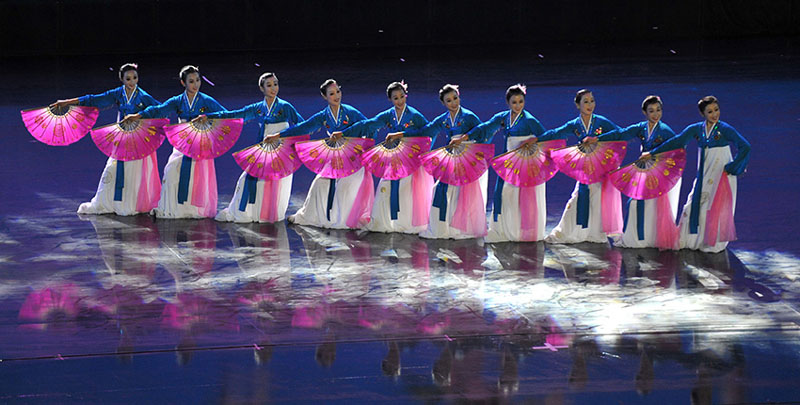 Les Fleurs d'Azalée : la comédie musicale nord-coréenne honorée à Kunming (2)