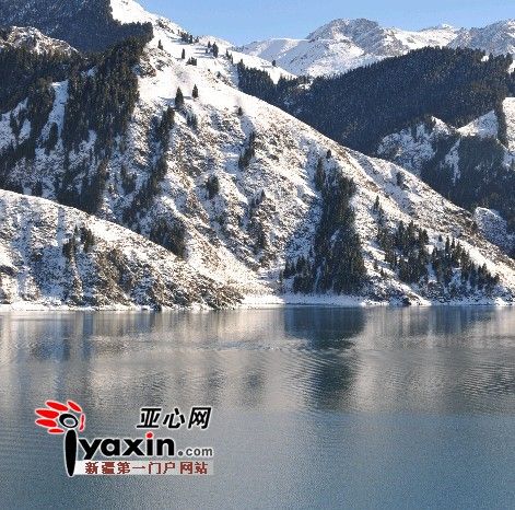 Xinjiang : apparition de deux « monstres aquatiques » sur le lac Tianchi (3)