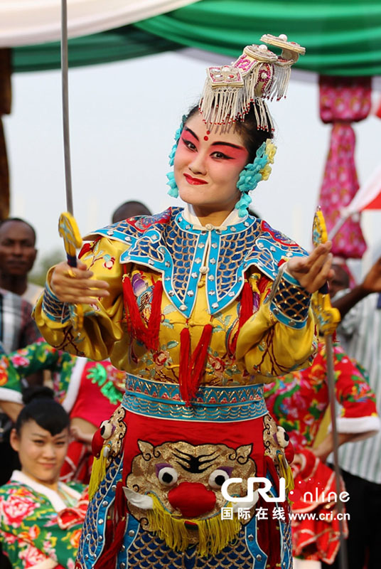 Nigeria : des artistes chinois au carnaval d'Abuja (4)
