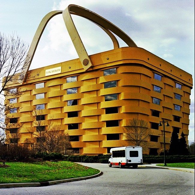 Le siège de la société américaine Longaberger Basket Company qui fabrique des paniers. 
