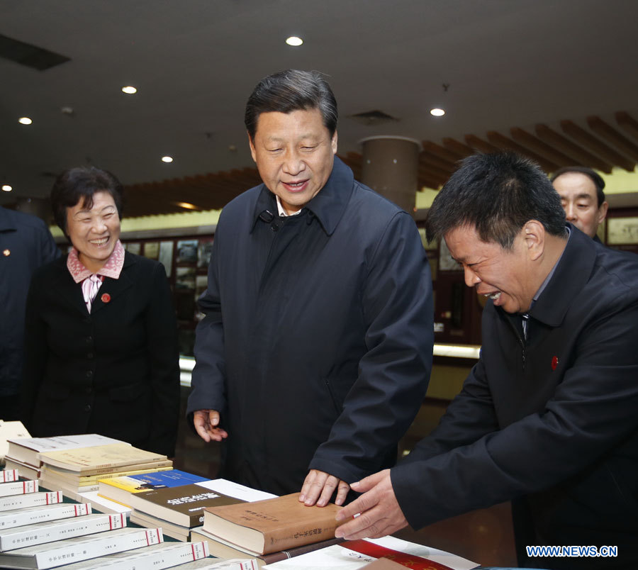 Xi Jinping met l'accent sur la morale lors de sa visite au pays natal de Confucius