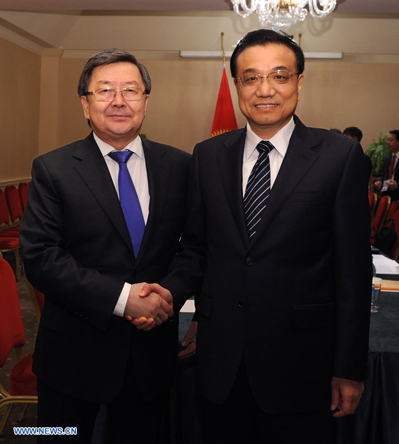 Le Premier ministre chinois rencontre ses homologues kirghize, kazakh et tadjik (2)