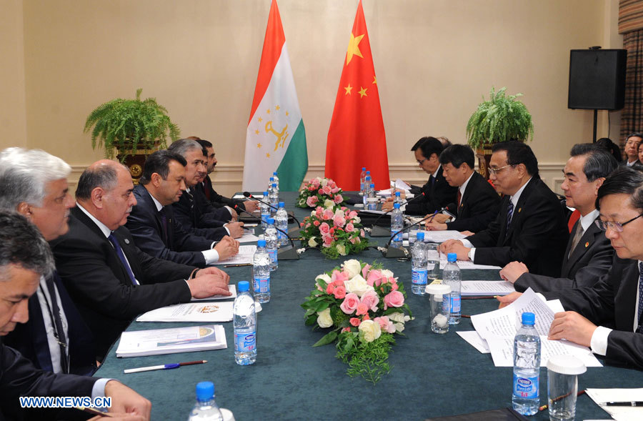Le Premier ministre chinois rencontre ses homologues kirghize, kazakh et tadjik (6)