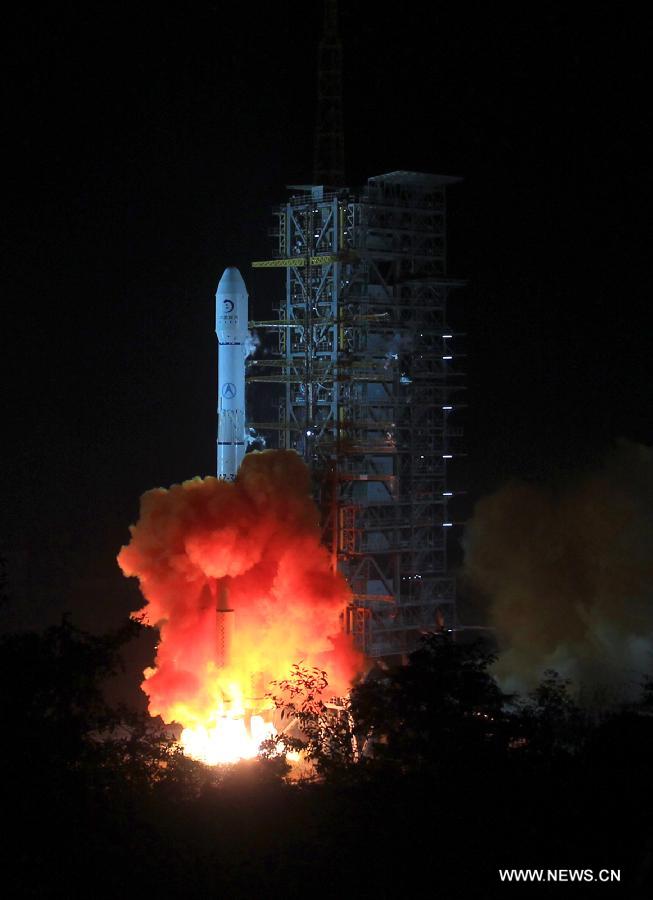 Chine: lancement de la sonde lunaire Chang'e-3 avec un rover à bord  (12)