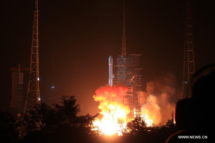 Chine: lancement de la sonde lunaire Chang'e-3 avec un rover à bord  (8)