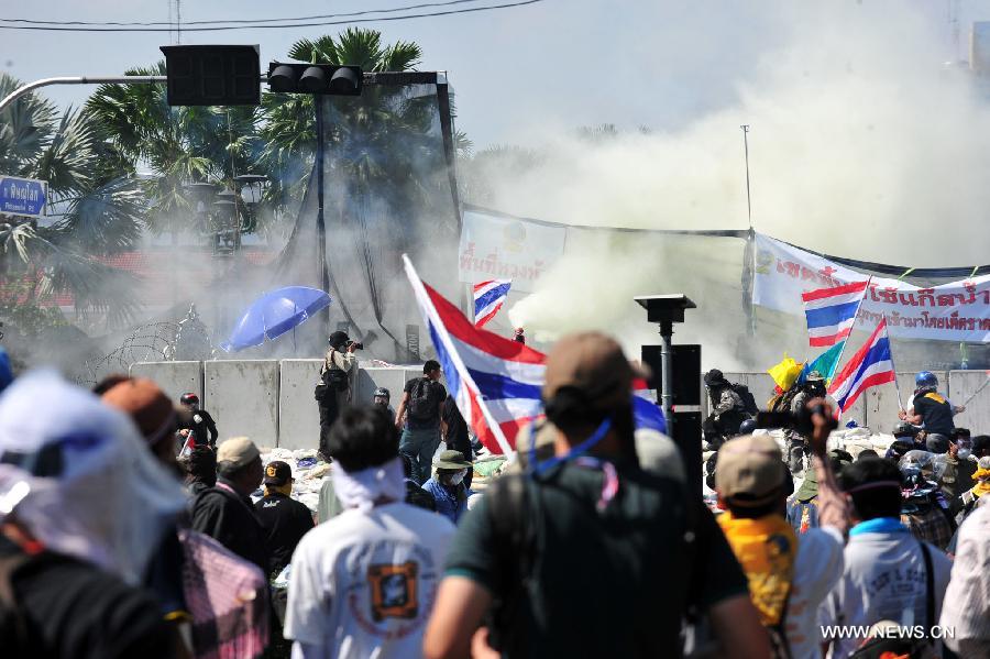 Thaïlande: un couvre-feu de sept heures imposé à Bangkok