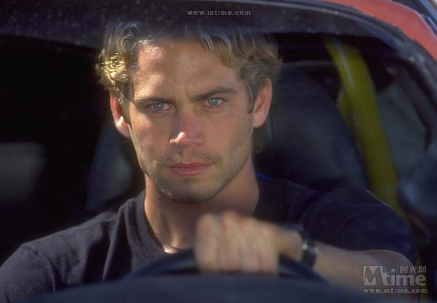 Paul Walker dans le film Fast and Furious en 2001