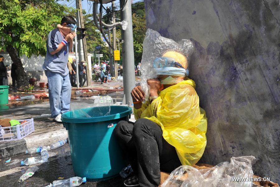 Agitation politique en Thaïlande: trois morts et 127 blessés (ministère) (3)