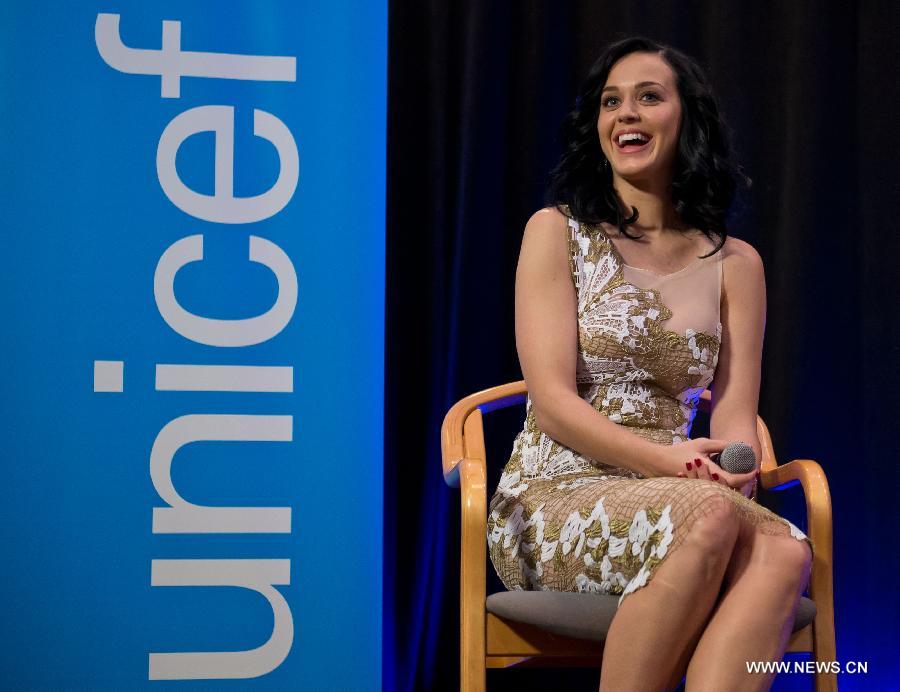 Katy Perry nommée Ambassadrice itinérante de l'UNICEF (6)