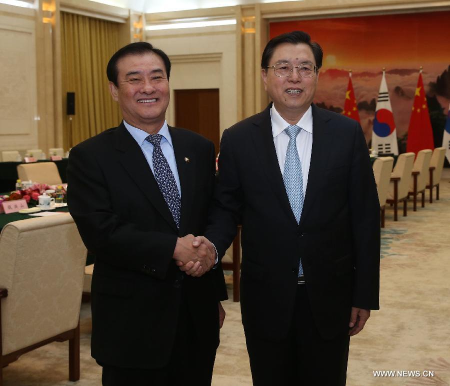 Le législateur suprême chinois rencontre le président de l'Assemblée nationale de la République de Corée