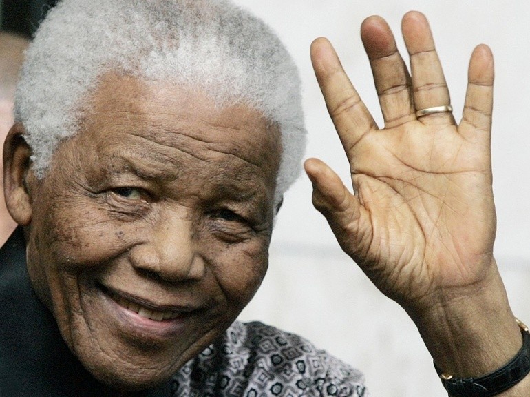 Nelson Mandela est décédé, annonce le président Zuma