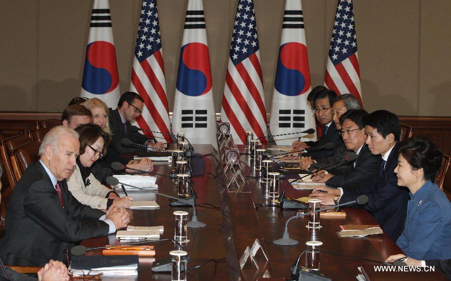 Park et Biden discutent de la RPDC et de la situation en Asie du Nord-Est  (3)