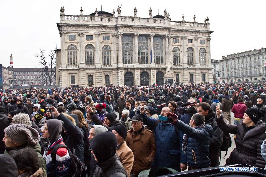 Italie : heurts entre police et manifestants anti-taxes (5)