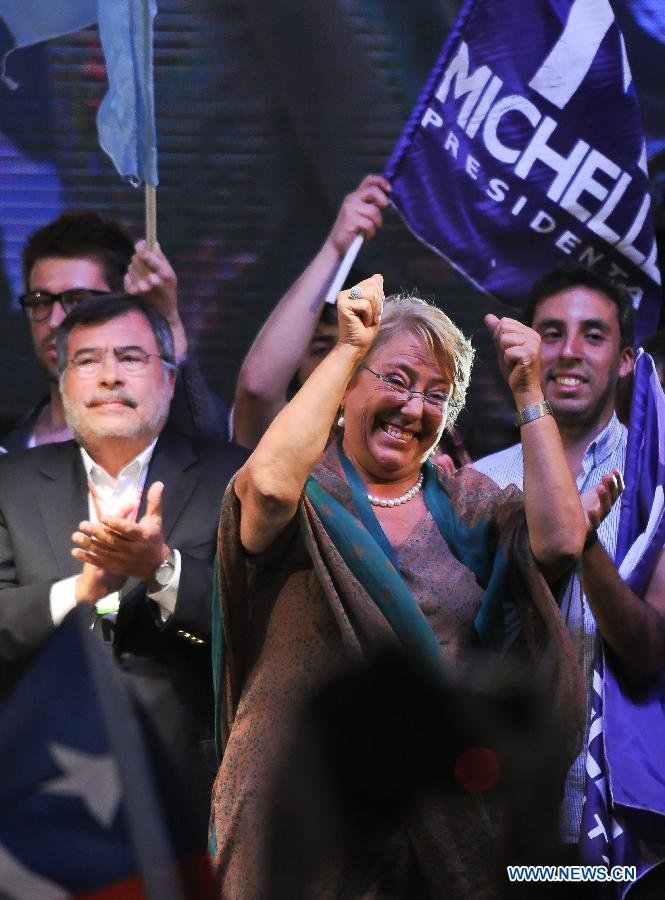 Chili: Michelle Bachelet remporte l'élection présidentielle avec 62% des voix (4)
