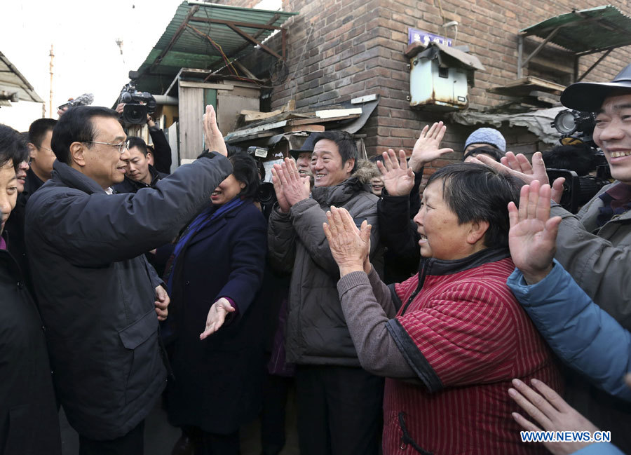 Le PM chinois insiste sur l'amélioration des performances économiques et de la qualité de vie du peuple (3)