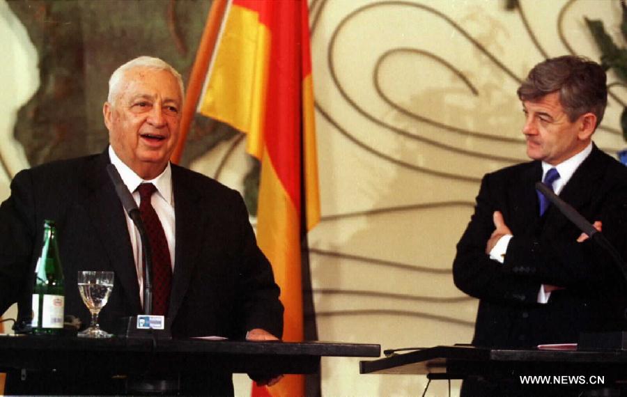 L'ancien Premier ministre israélien Ariel Sharon est décédé à l'âge de 85 ans (8)