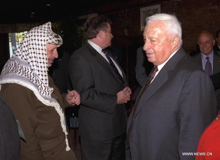 L'ancien Premier ministre israélien Ariel Sharon est décédé à l'âge de 85 ans (3)