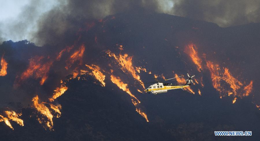 Photos - Incendie forestier à Los Angeles (4)