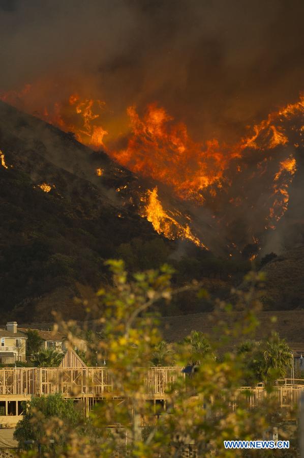 Photos - Incendie forestier à Los Angeles (3)