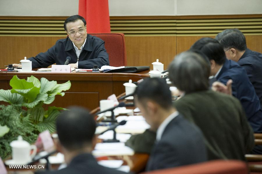 Le PM chinois écoute les suggestions du peuple (6)
