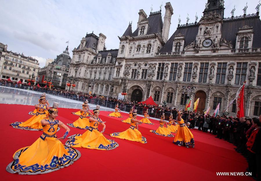 Photos de l'Agence Xinhua: 50 ans de relations Chine-France (25)